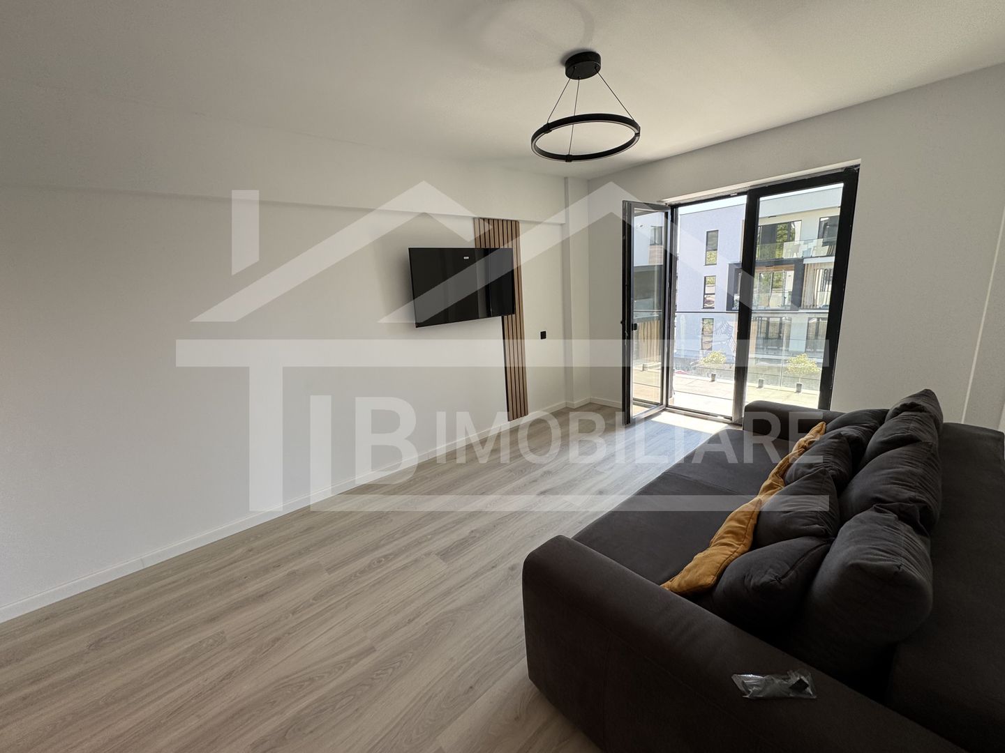 Apartament cu 2 camere, 52mp, parcare, Zona Unirii - Poză 1