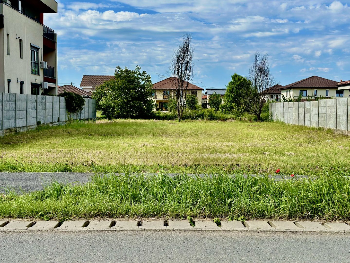 Teren in  Dumbrăvița – 800 mp, front 20 ml, pe Bulevardul Ion Creanga - Poză 4