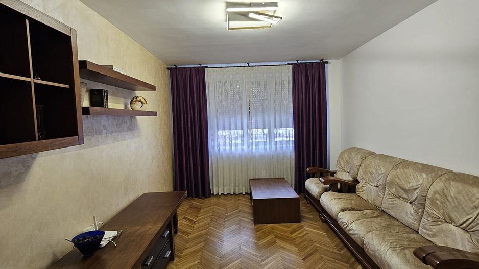 Apartament 3 camere- Rovine, Piata Garii - Poză 7