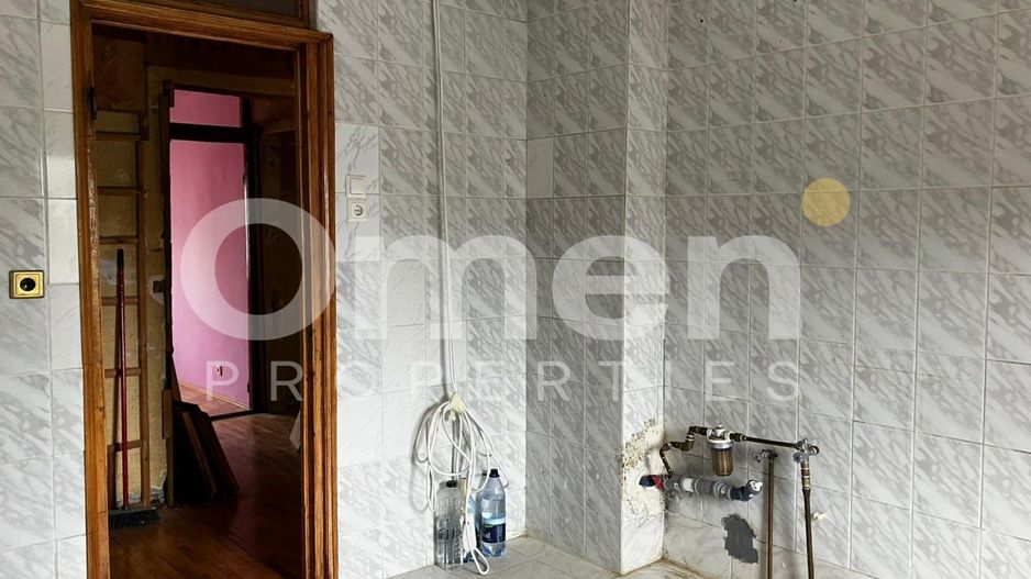 Apartament 3 camere decomandate si 2 bai, etaj intermediar - Poză 12