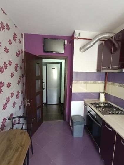 Apartament 2 camere Severinului etaj 3/4 - Poză 9