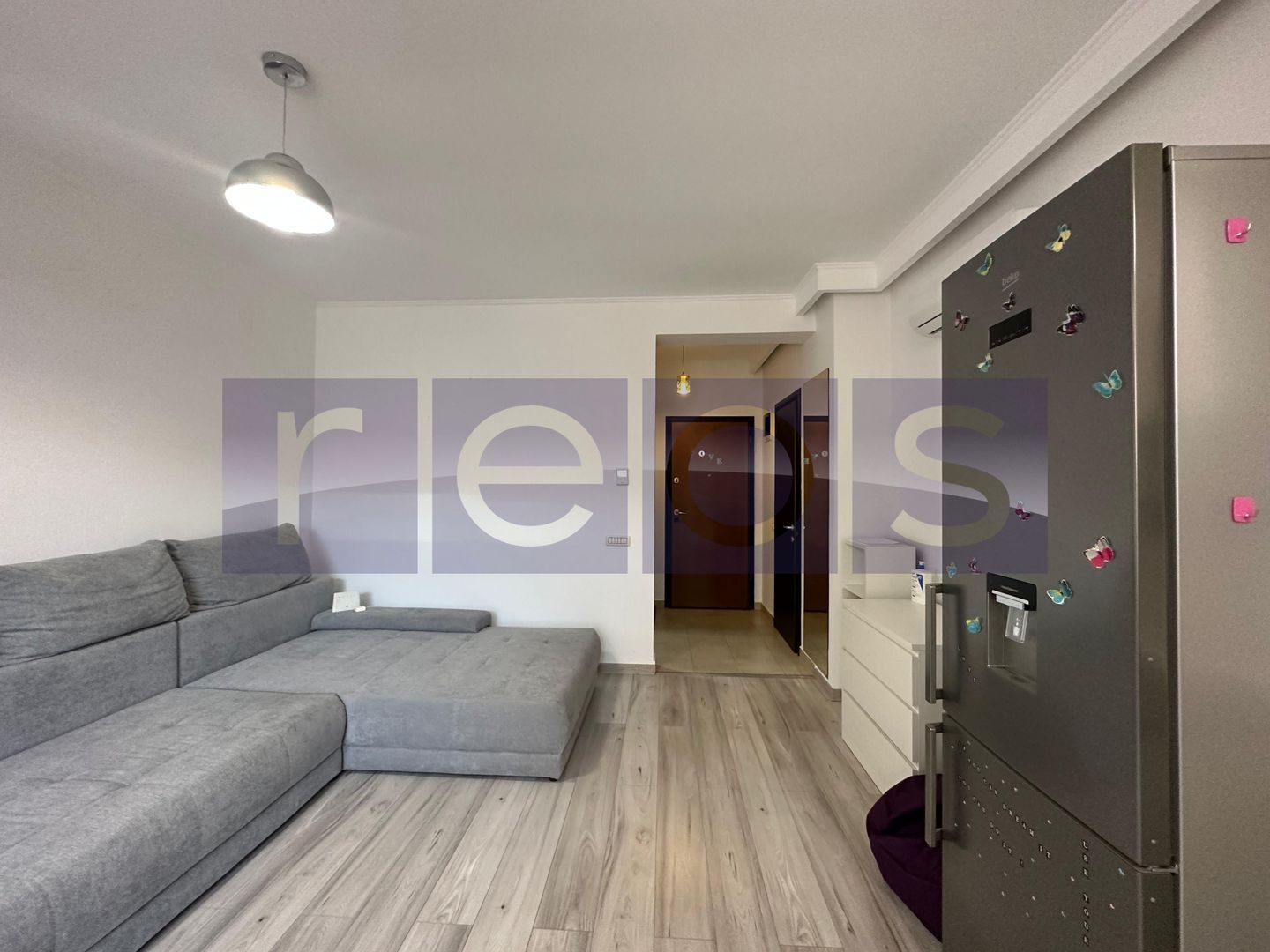DE VÂNZARE GARSONIERĂ MODERNĂ BĂNEASA – MOBILATĂ COMPLET - PARCARE FREE - Poză 2