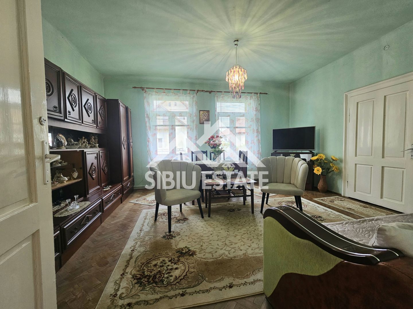 Casa individuala Sibiu central, teren mare - Poză 3