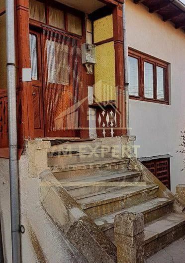 CASA 4 CAMERE, TEREN 1200 MP, CAMPULUNG - Poză 3