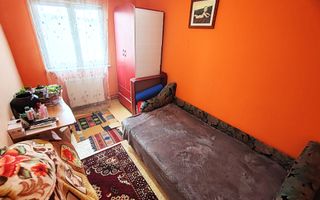 3 Camere, Central, Ideal pentru Familie, Liniste, An '81 - Poză 6