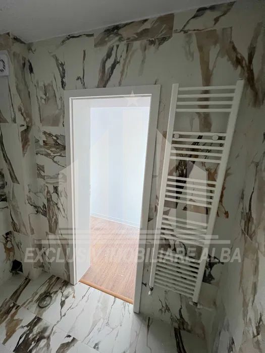 Aparament cu 3 camere, Cetate, Bloc Nou - Poză 6