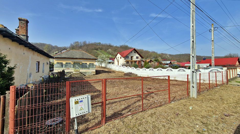 AZURA Imobiliare - Teren si Casa Micesti - Poză 15