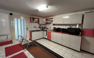 Vilă spațioasă 6 camere în centrul Lugoj – teren 471 mp, garaj - Poză 8