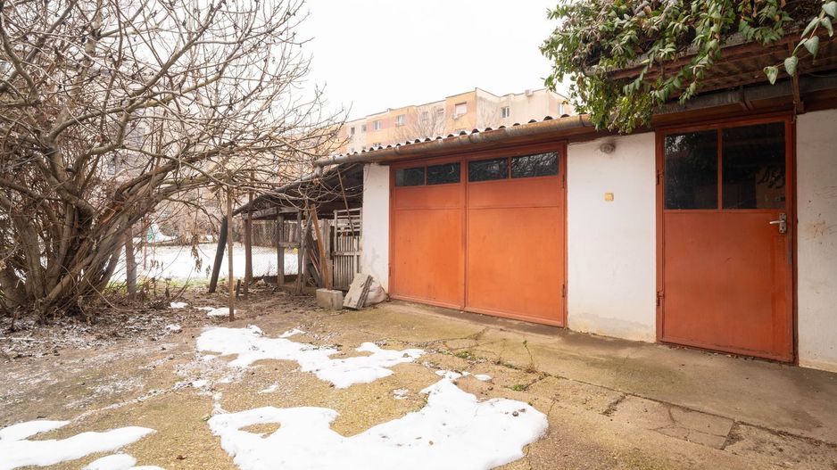 Apartament ultracentral Arad – 468 mp teren propriu, garaj, acces auto - Poză 7