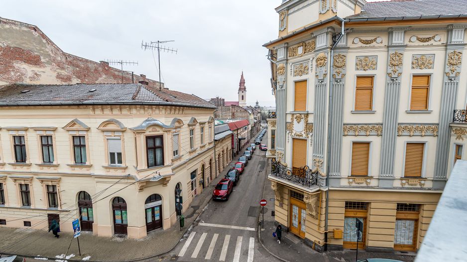 Apartament ultracentral cu 2 camere neamenajat Comision 0 - Poză 1