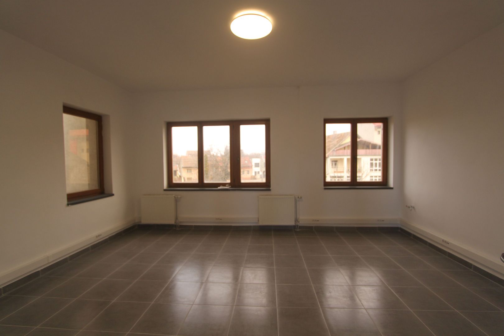 Spatiu birouri E+M - 205mp - zona L. Rebreanu - Poză 7