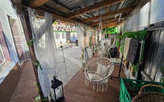 Casa 7 camere 3 bai 2 intrari Zona Garii - Poză 32