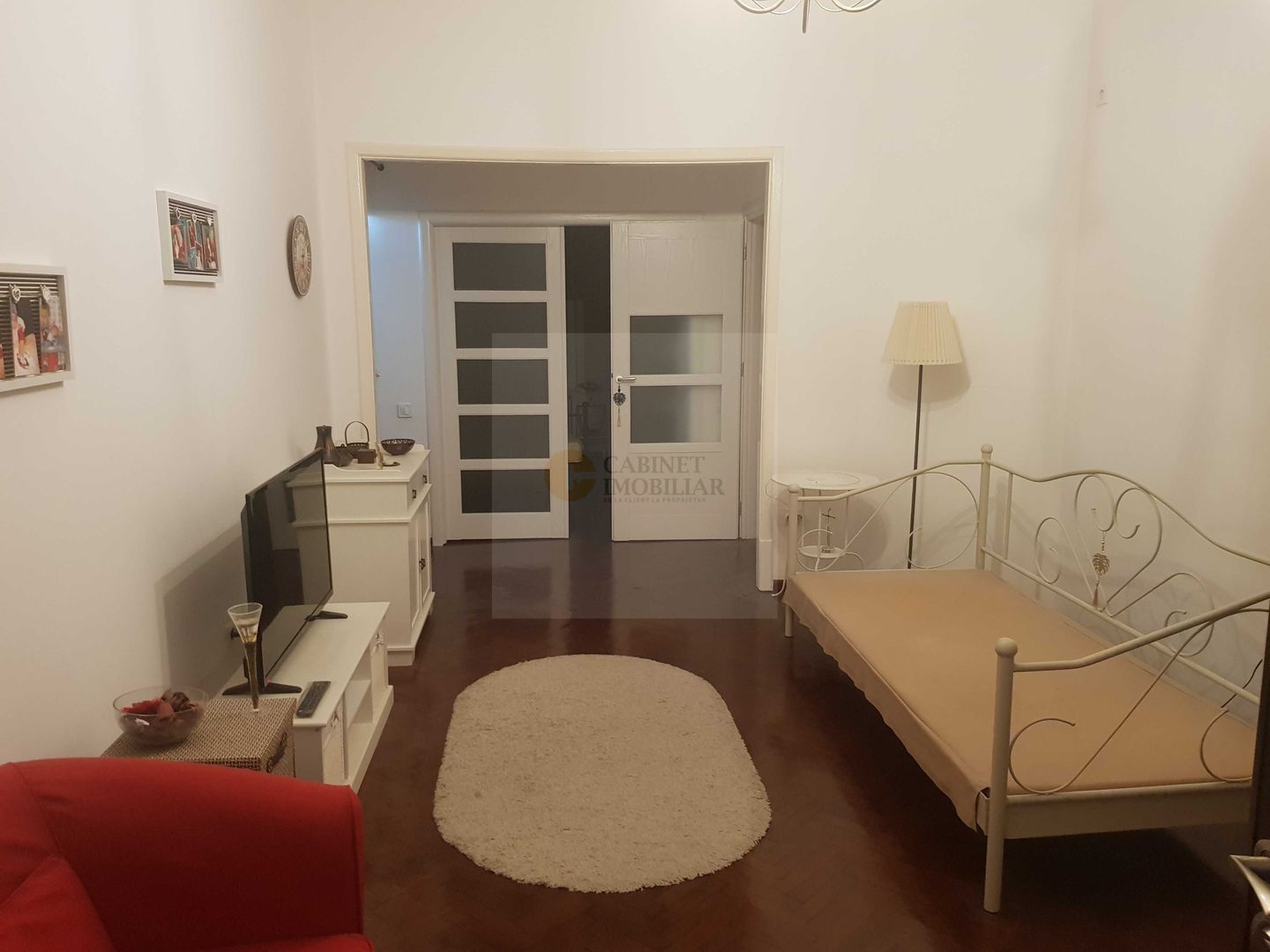 2 camere  | Piata Amzei  | Etaj 2  | Pretabil Airbnb - Poză 2