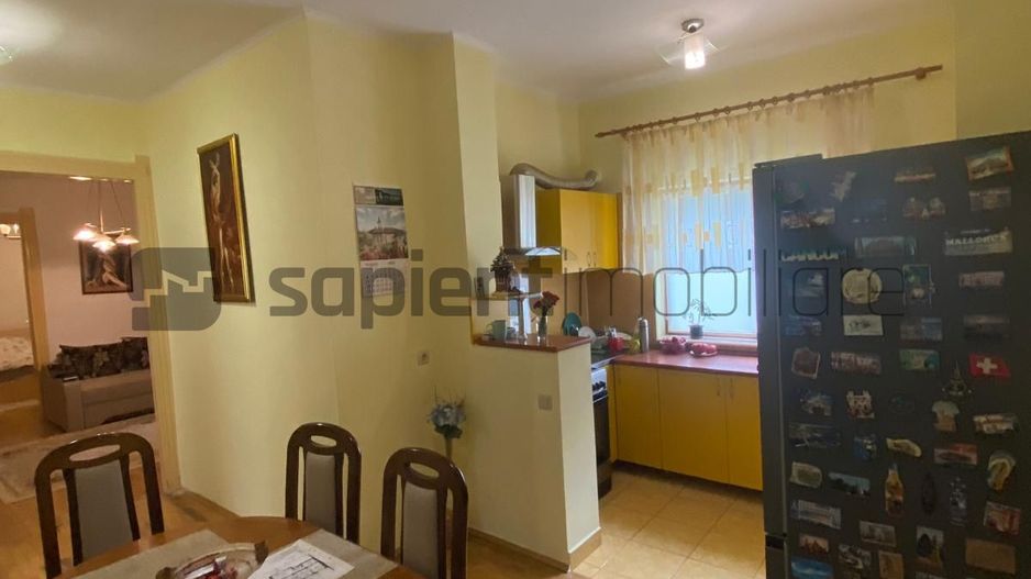 Apartament la casa ultracentral - str. Mihai  Eminescu - Poză 16