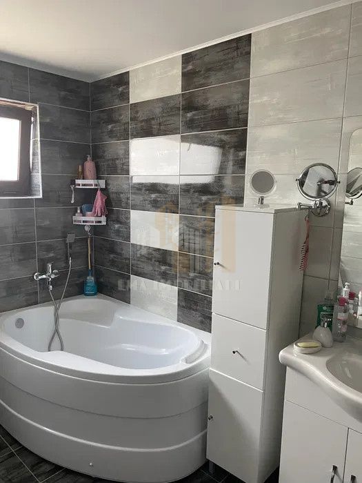 Casa individuala Cartier Izvor Tarlungeni Brasov - Poză 8