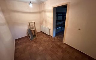 VILA  - ARADULUI. -British - Poză 34