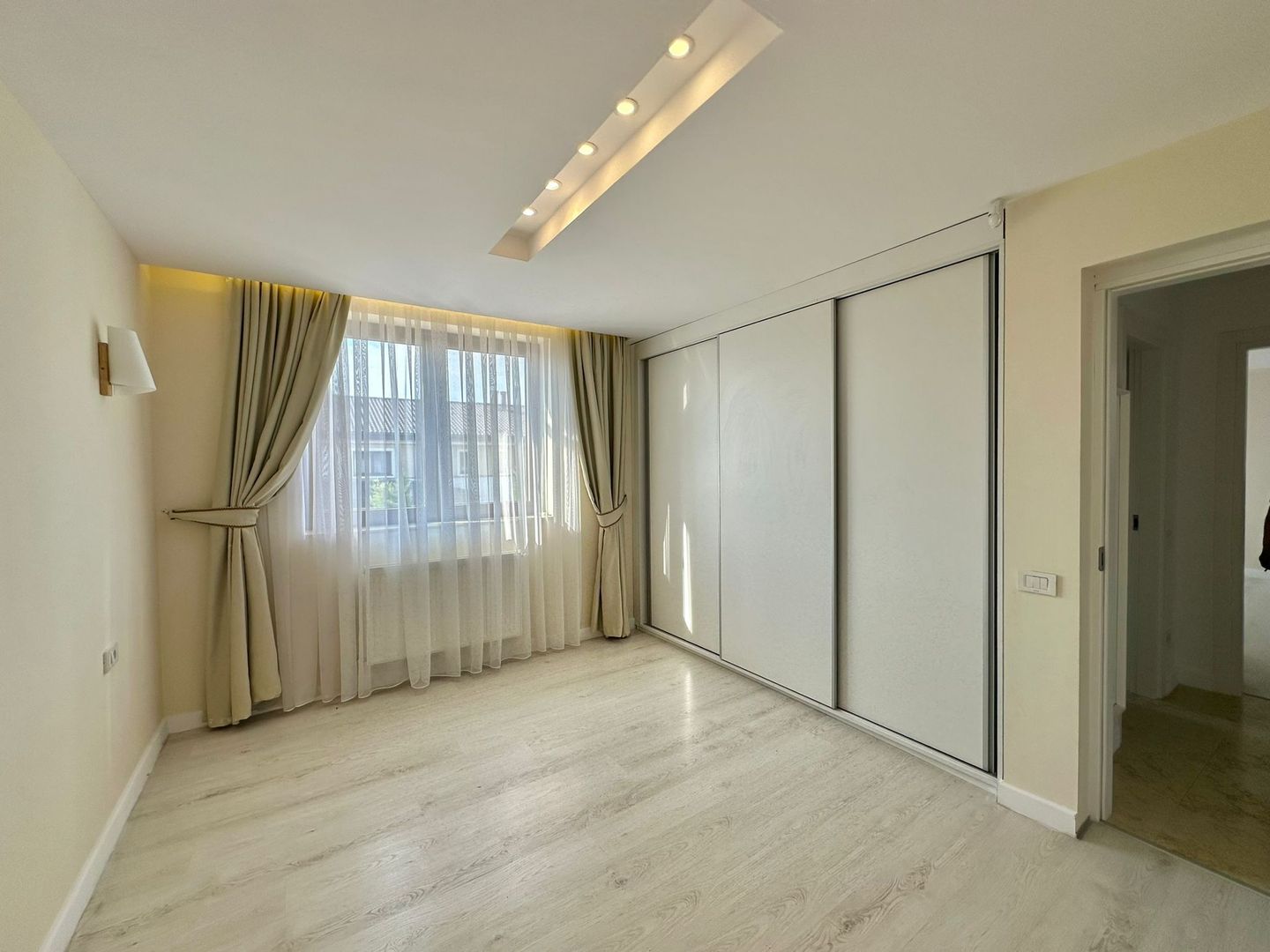 CASA PREMIUM | OXFORD GARDENS - Poză 7