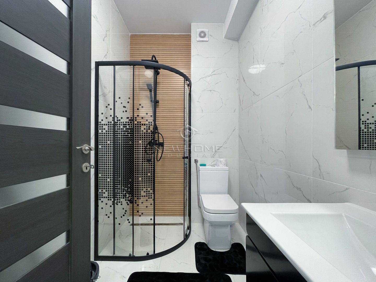 Apartament de închiriat cu 3 camere,  zona Iris - Poză 12