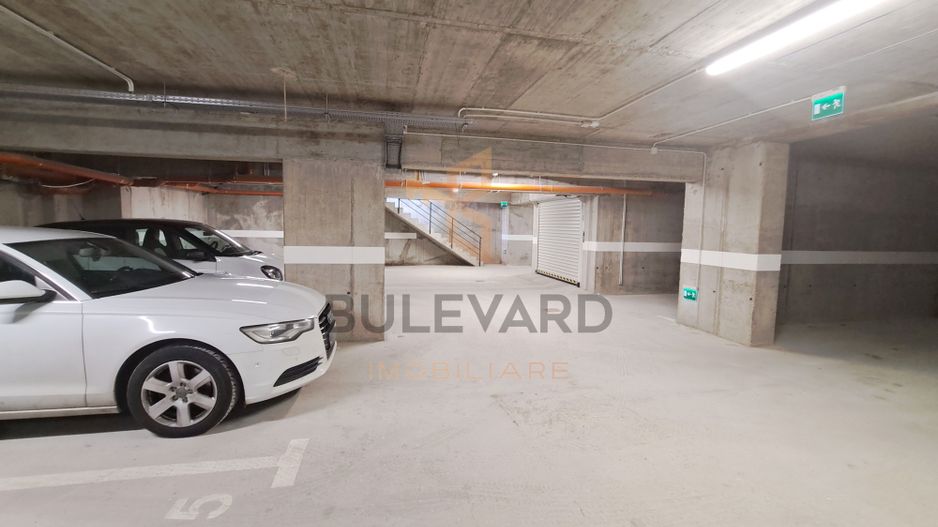 Apartament 2 camere, terasa de 15 mp, garaj subteran, boxa, Centru! - Poză 20