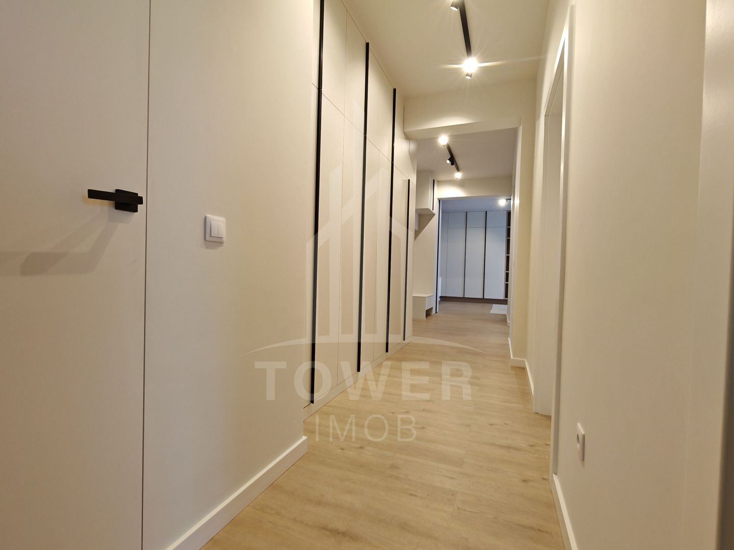 Apartament prima inchiriere cu 3 camere, nou, mobilat lux. - Poză 12