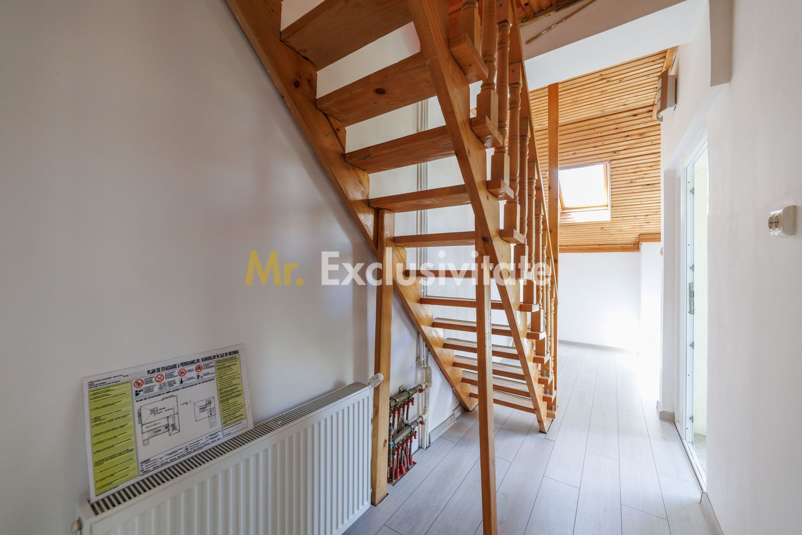 Proprietate multifunctionala | Doua cladiri | 581 mp | Pitesti - Poză 10