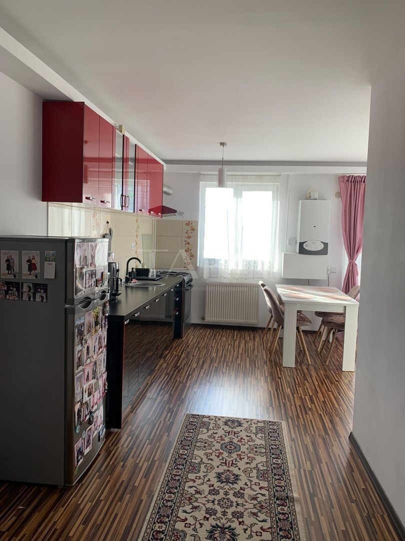 Apartament cu 3 Camere, Mobilat și Utilat, în Floresti. - Poză 3