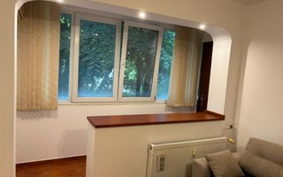 AP. 2 CAMERE PIATA SUDULUI, LOC PARCARE, BUCATARIE INCHISA, MODERN - Poză 2