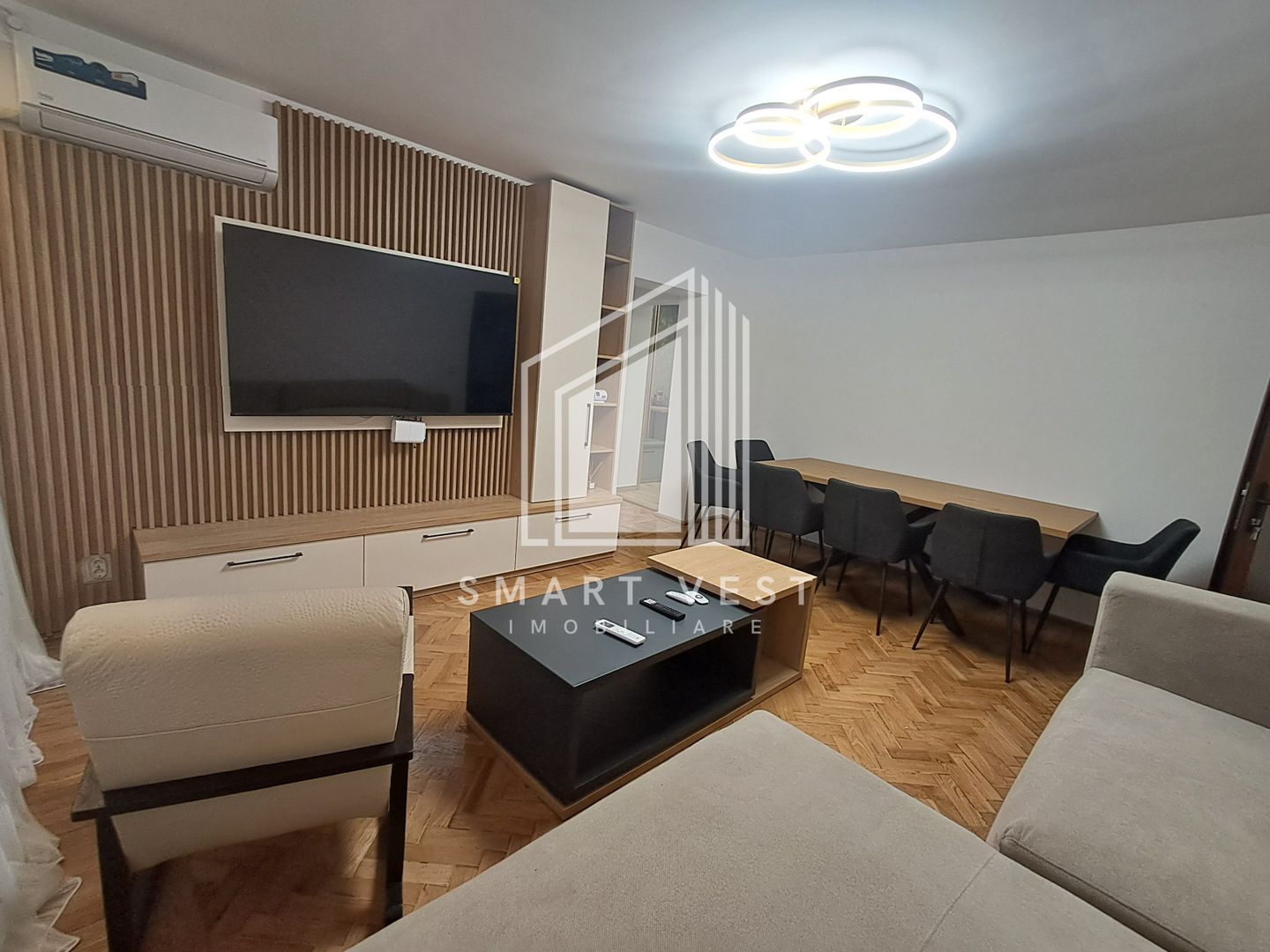 Chirie apartament 3 camere | Etaj 1 | Zona centrala - Poză 1