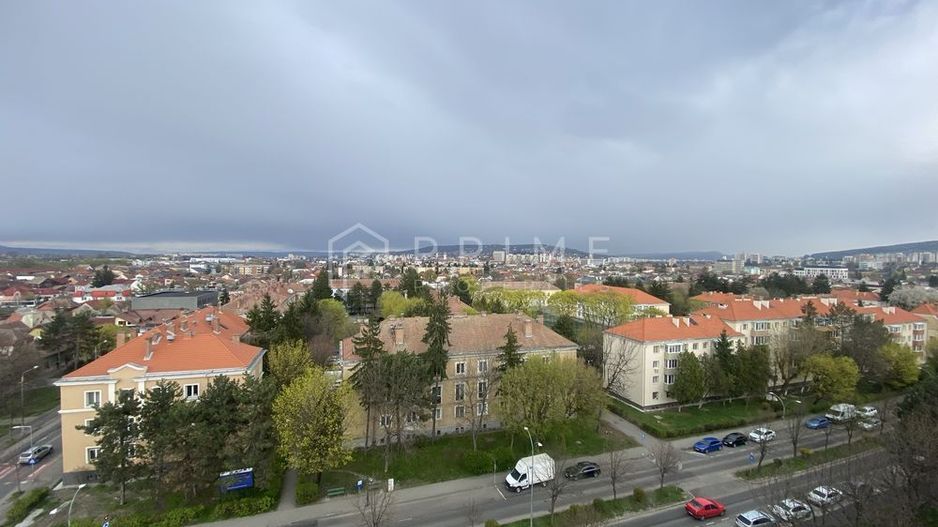 Apartament cu 2 camere, renovat și mobilat – Vedere panoramică - Poză 8