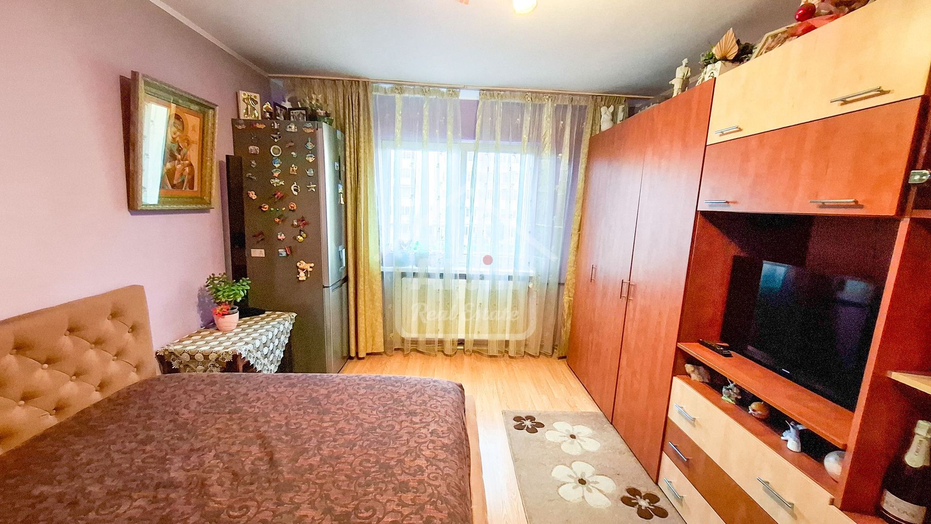Camera De Camin I Uzina 2 - Poză 5