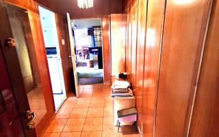 Central, 4 camere, 2 bai, 2baloane, centrala proprie - Poză 2