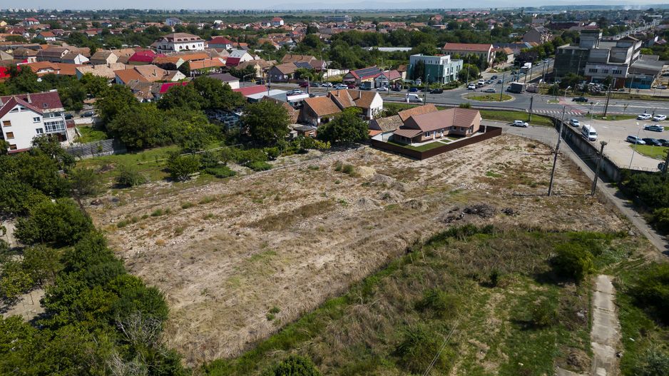Teren intravilan de 4315 mp în Aradul Nou - Poză 7