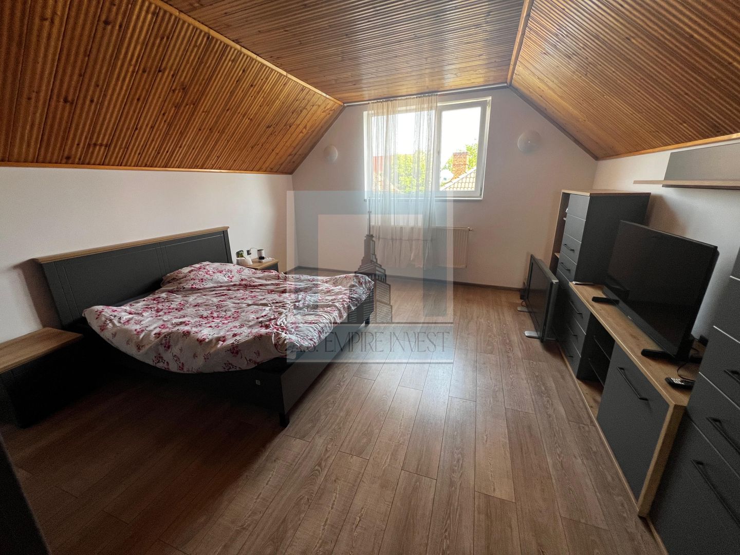 Casa /Villa 3 camere mobilata/utilata - zona Centrul Civic - Poză 5