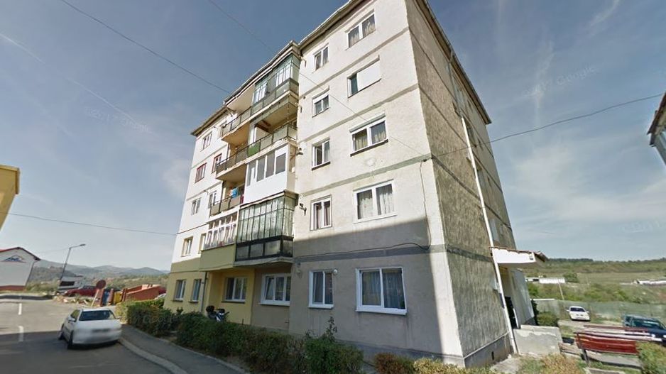 Apartament 3 camere Cisnadie - Poză 1