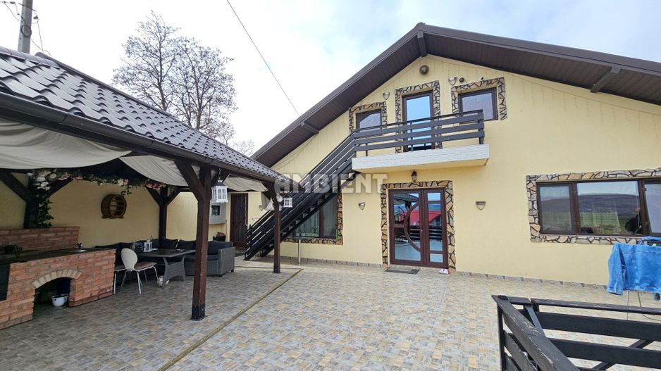 CASĂ individuală  P+M, teren 1400 mp, zona BRODOC; - Poză 10