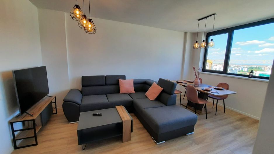 Apartament cu vedere panoramică și loc parcare subteran I Torontalului - Poză 1