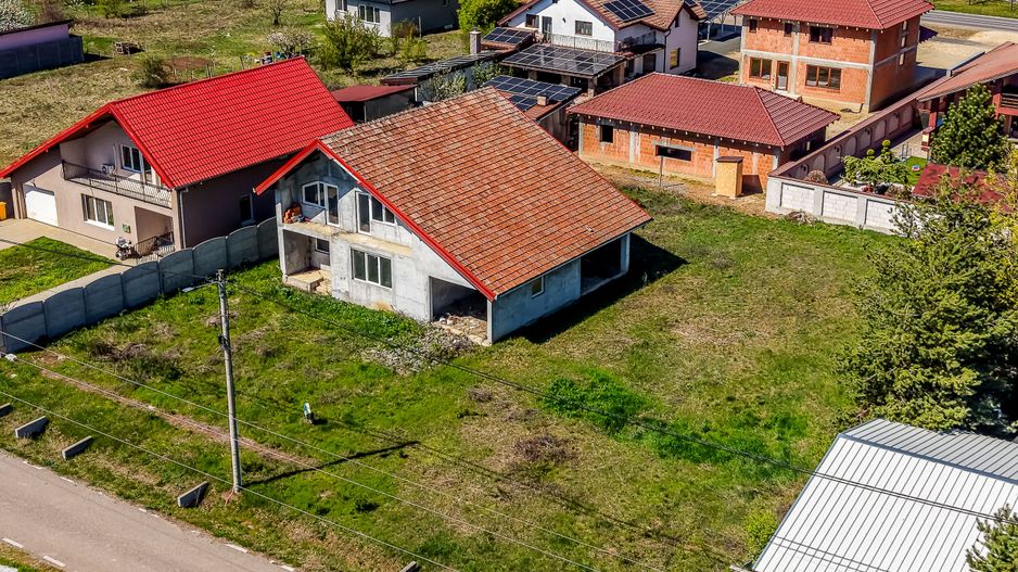 🏡 Casă P+1 la gri | 239 mp construiți | Călugareni -14 km de Arad - Poză 18