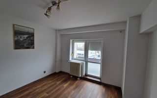 Închiriez apartament 2 camere, Piața Alba Iulia, parțial mobilat - Poză 4