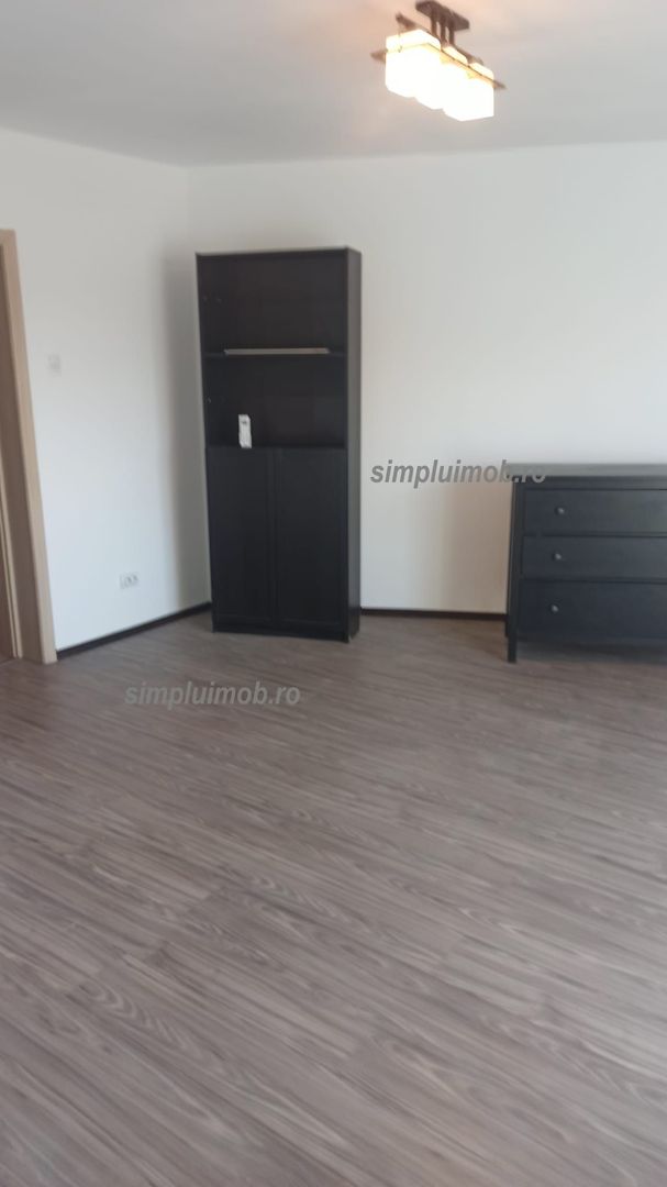 Zona centrala decomandat 2 camere - Poză 4