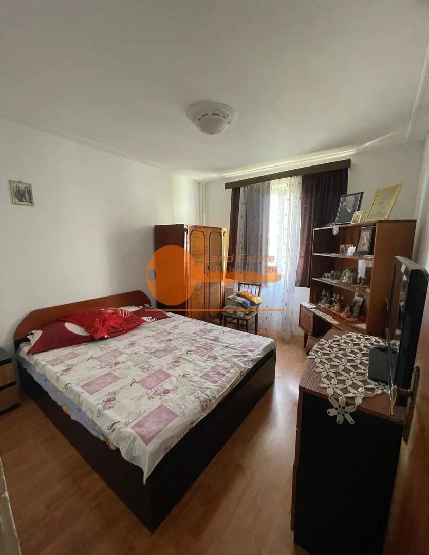 3 camere Lujerului-Veteranilor( bloc reabilitat ) - Poză 1