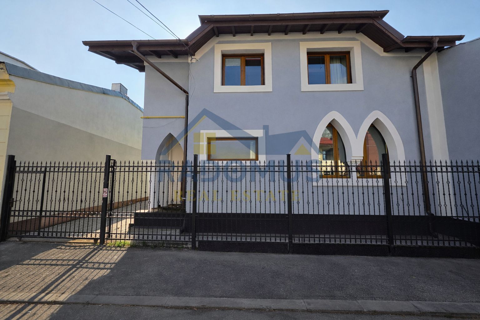 Proprietate exclusivistă | Vilă premium Ploiești – Str. Cerceluș nr. 3 - Poză 1