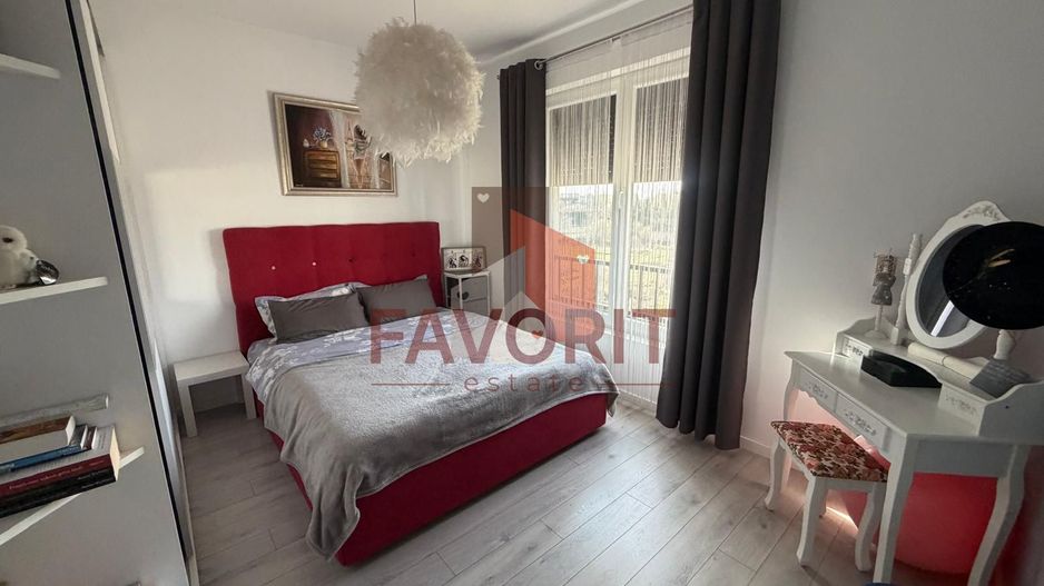 Mobilat si utilat. Pozitie excelenta. Loc de parcare - Poză 4