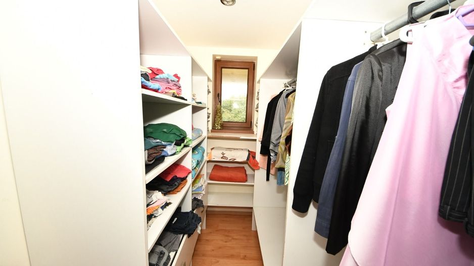 Vila spatioasa, constructie solida, zona micro 17 – Galati - Poză 6