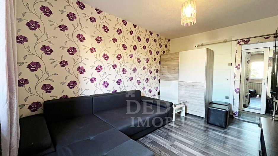 Apartament 1 camere de vânzare in zona Rogerius, Oradea - Poză 2