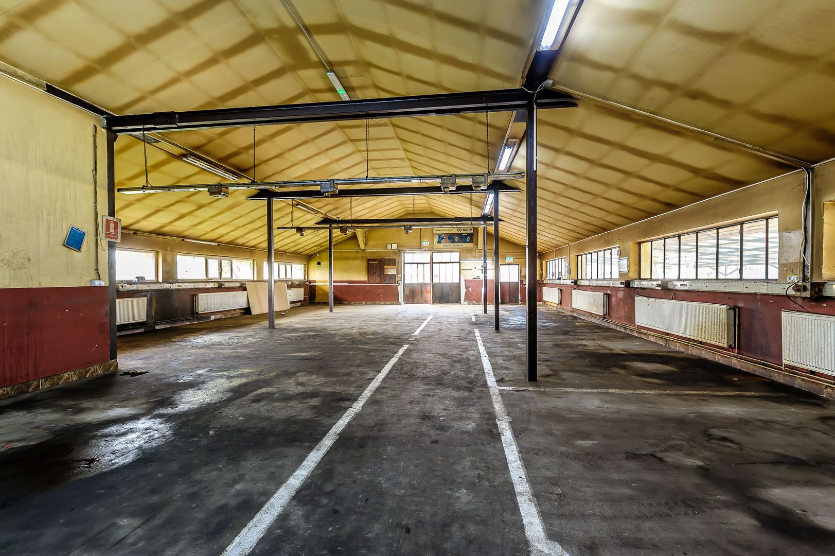 Hala industrială cu teren 10.495 mp – potențial supermarket, Lipova - Poză 8