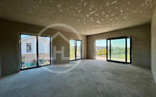 Casă de vânzare cu 4 camere în zona de Dealuri, Oradea - Poză 9