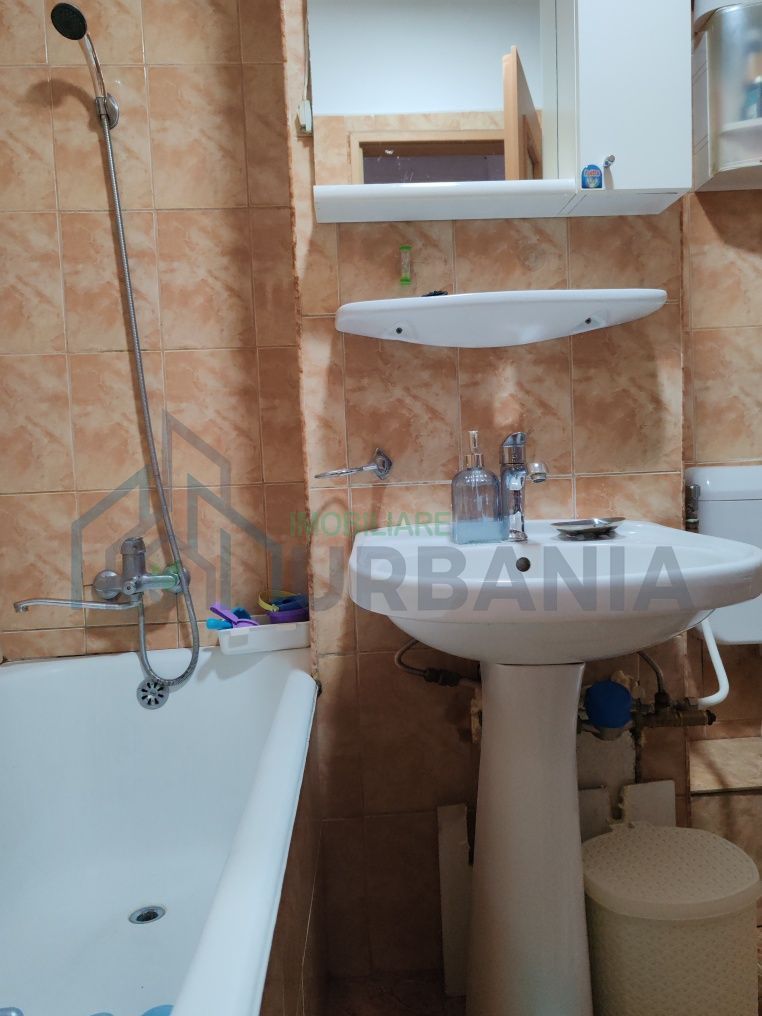 Apartament decomandat 2 camere - Poză 4