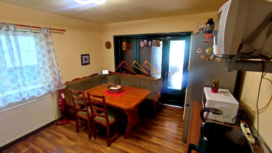 Casa de vacanta, P+M, 6 camere, teren 600 mp, Breaza, Judetul Prahova - Poză 4