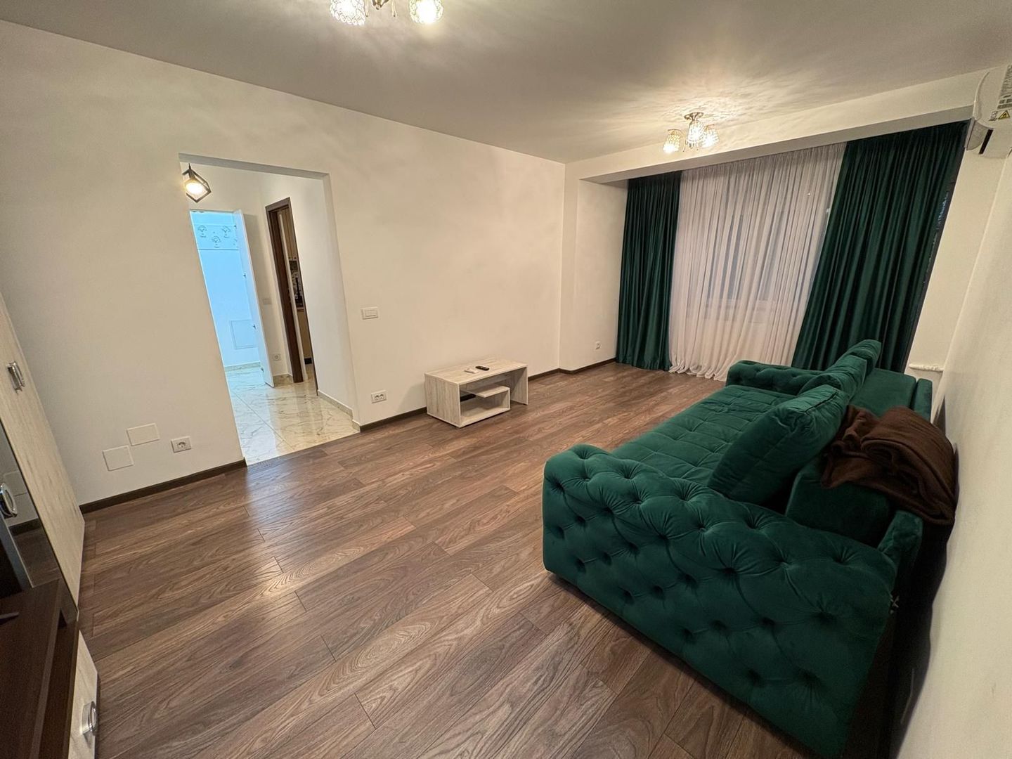 AP. 2 CAMERE P-TA SUDULUI, PRIMA INCHIRIERE,MASINA SPALAT VASE, METROU - Poză 2