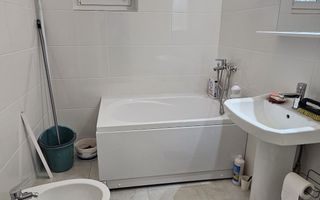 Inchiriez apartament 2 camere - Poză 5